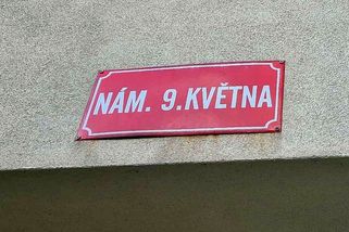 V Boskovicích náměstí 9. května přejmenovat nechtějí. Název zůstane „jako za komunistů“ - Novinky